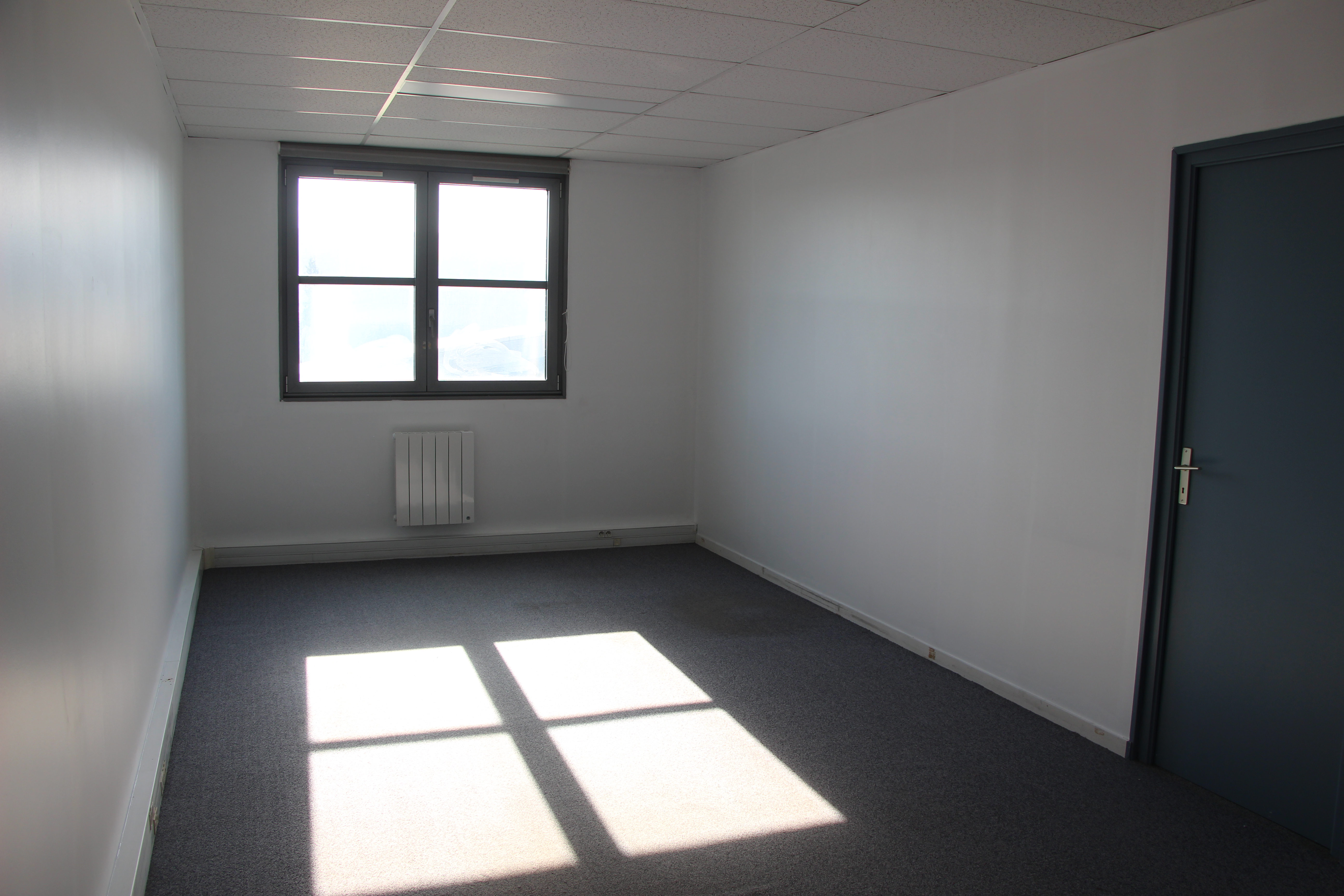 Bureau 22 - 25M²